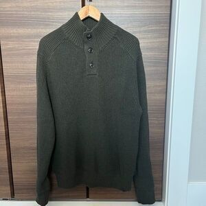 Roots Recycled Cashmere Mock Neck -- NWT